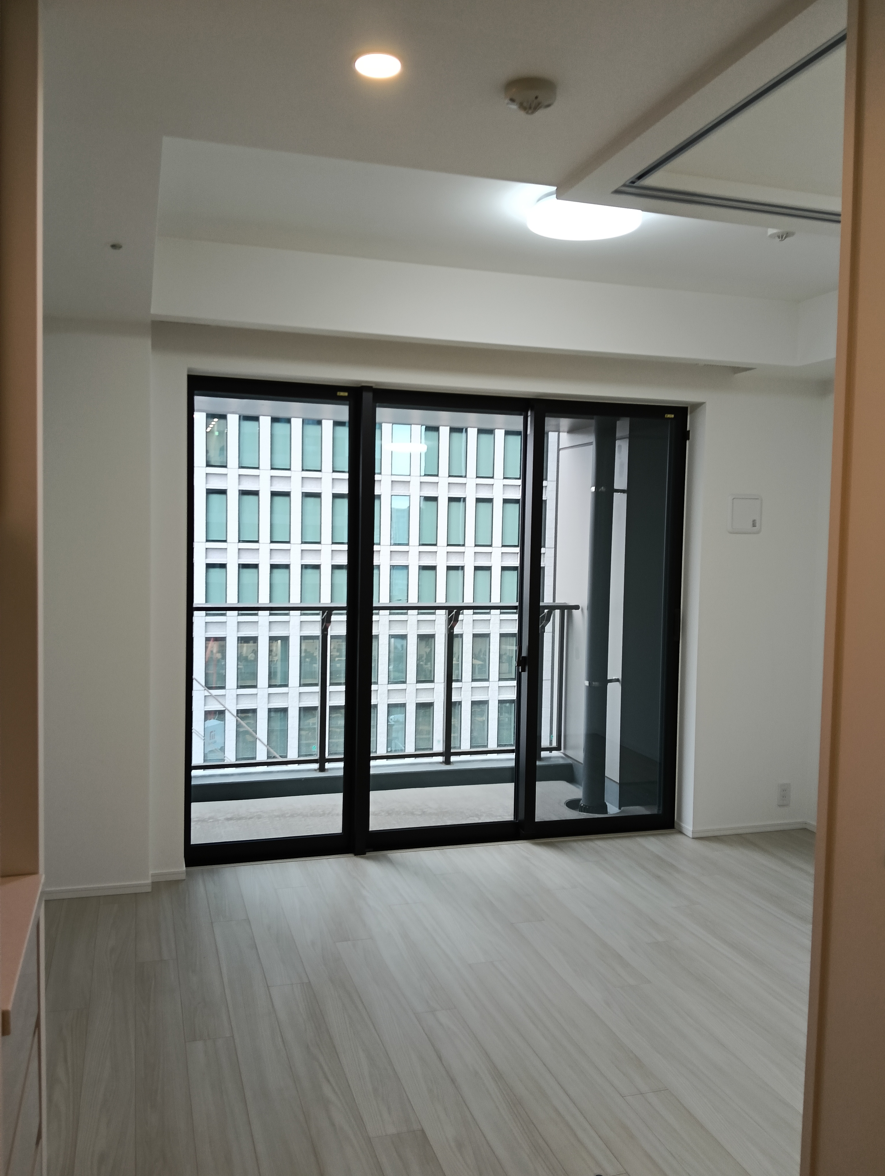 洋室・窓からの眺望